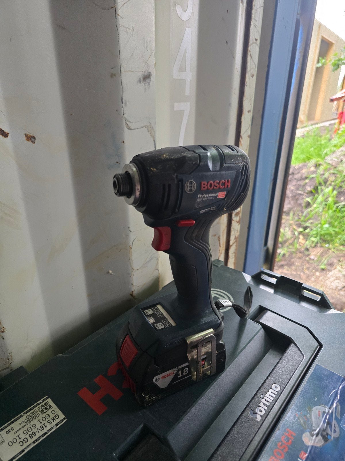 Bosch gdr 18v 210c + 4 ah, Ophalen of Verzenden
