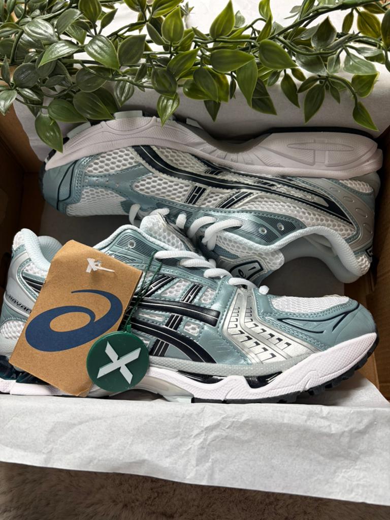 ASICS Gel-Kayano 14 White Fjord Grey, Ophalen of Verzenden, Zo goed als nieuw, Wit