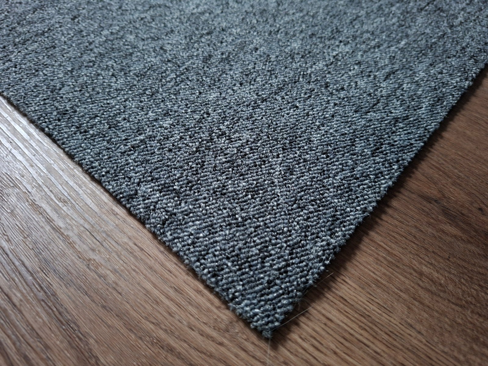 tapijttegels donkergrijs 50x50 cm nieuw!, Ophalen, Nieuw, 25 tot 50 m², Tapijttegels