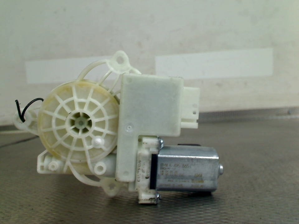 Motor Raammechaniek Links Voor BMW 3 serie (G20) 8495865, Gebruikt, Petuelring 130, München 80809, , Duitsland, BMW, Bayerische Motoren Werke AG