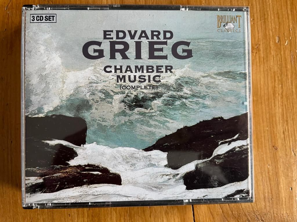 te koop 3cd Edvard Grieg - chamber music, Ophalen of Verzenden, Zo goed als nieuw, Kamermuziek