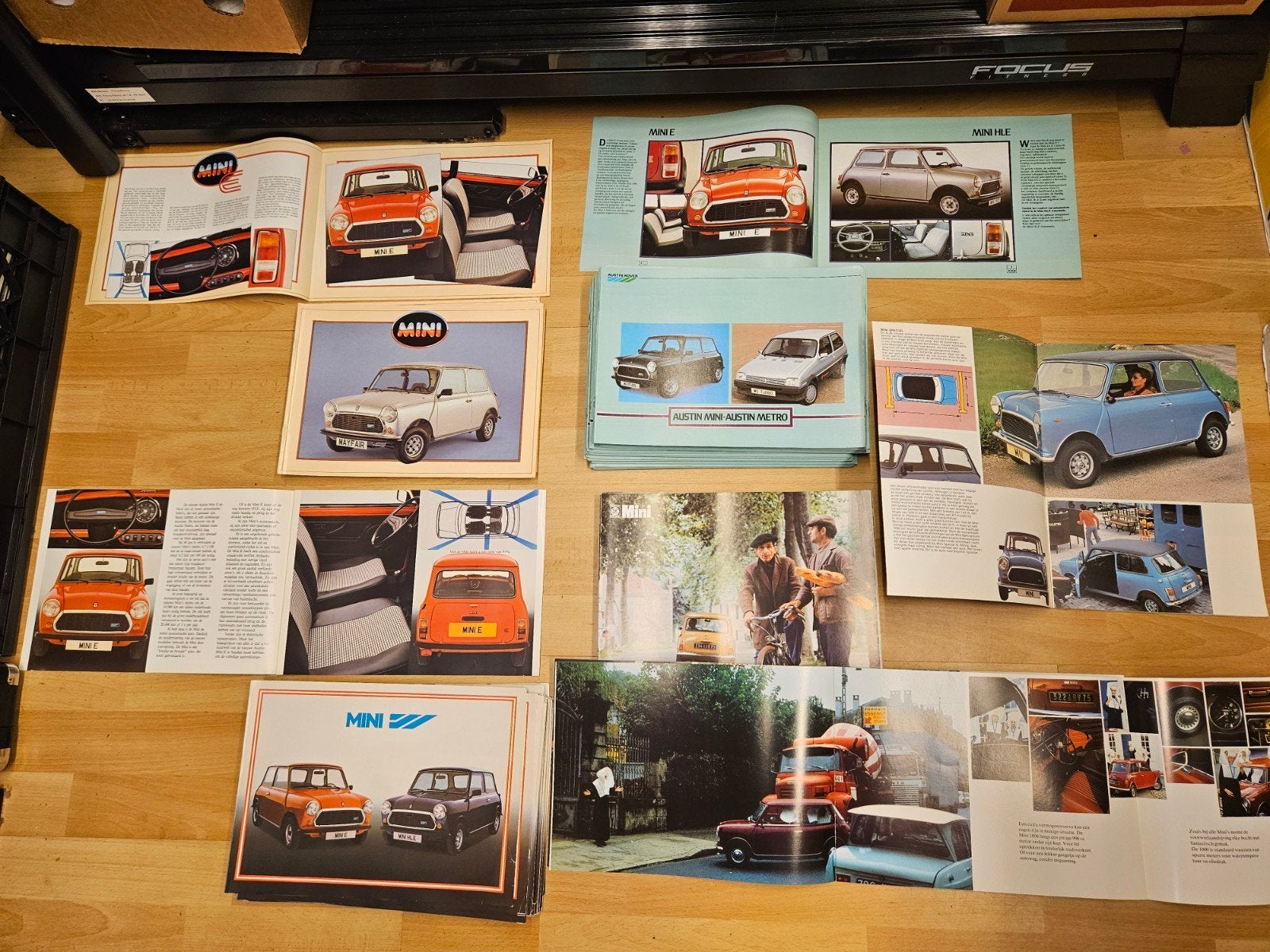 175 MINI brochures -new old stock- Bieden vanaf 25 euro, Ophalen, Zo goed als nieuw, Overige merken