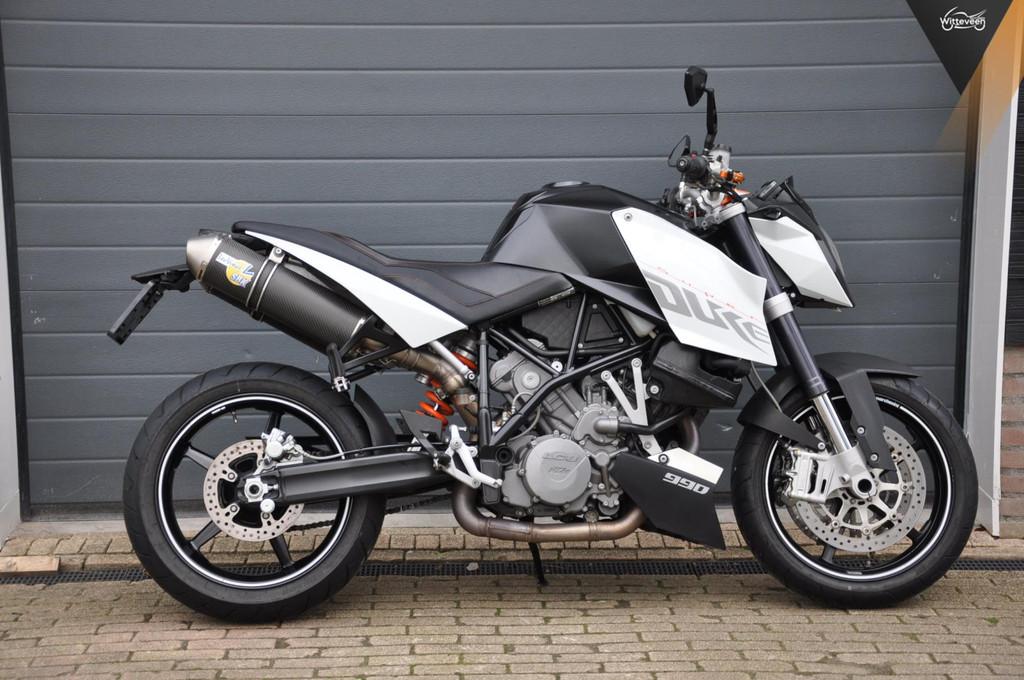 KTM 990 SuperDuke Zeer nette motor!, Motoren, Bedrijf, Info@witteveenmotoren.nl, Witteveen Motoren BV, Naked bike