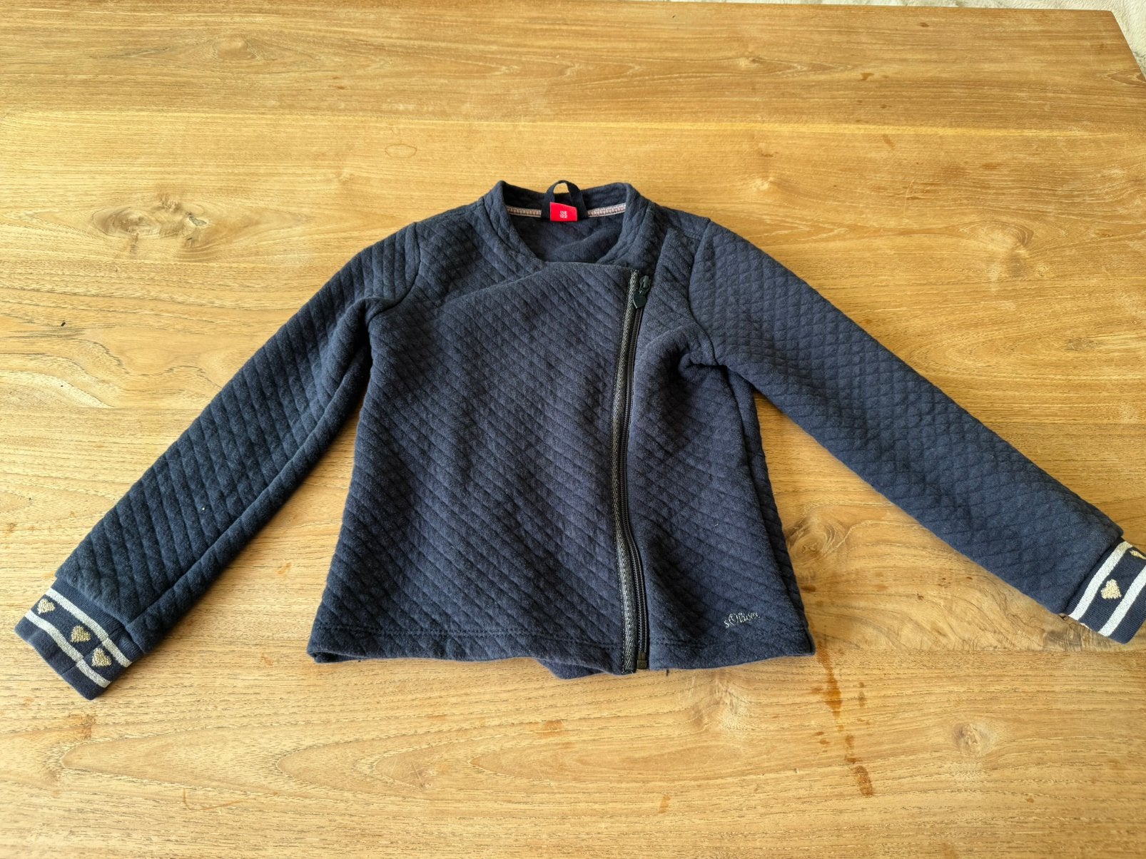 Super leuk en mooi vestje maat 116-122, Ophalen of Verzenden, Zo goed als nieuw, Meisje, Trui of Vest