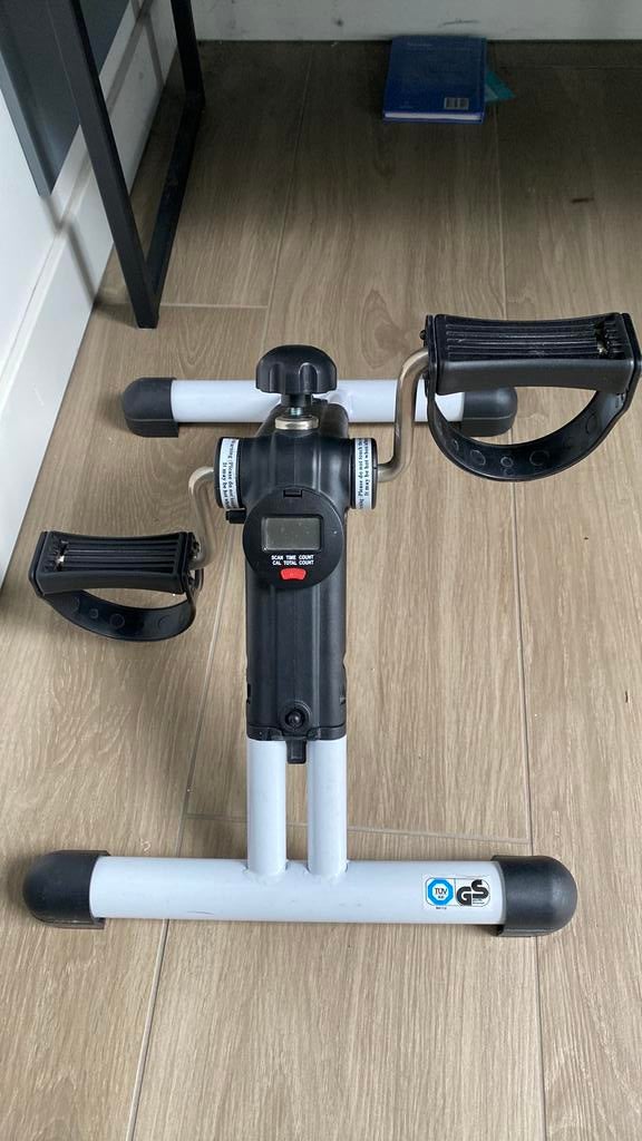 Fietstrainer beweeghulp, Ophalen, Zo goed als nieuw, Hometrainer
