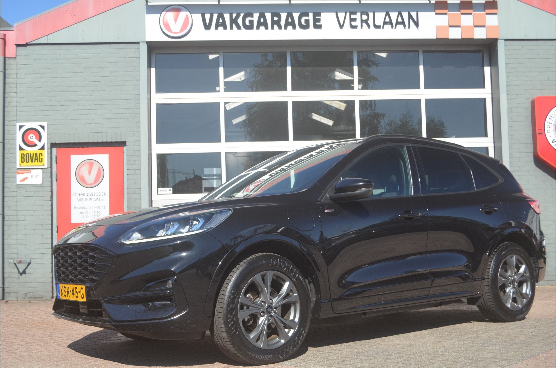 Ford Kuga 2.5 PHEV ST-Line ..12 mnd. gar... (bj 2021), Auto's, Gebruikt, 4 cilinders, Zwart, Bedrijf