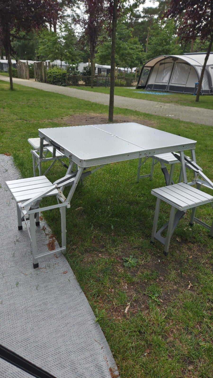 Aluminium opvouwbare Bo-champ campingtafel met 4 krukjes, Caravans en Kamperen, Ophalen of Verzenden