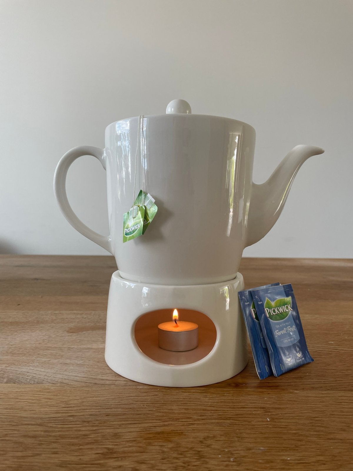 Royal Raja Pickwick theepot met warmer 1 liter, Huis en Inrichting, Keuken | Servies, Gebruikt, Keramiek, Overige typen, Ophalen of Verzenden