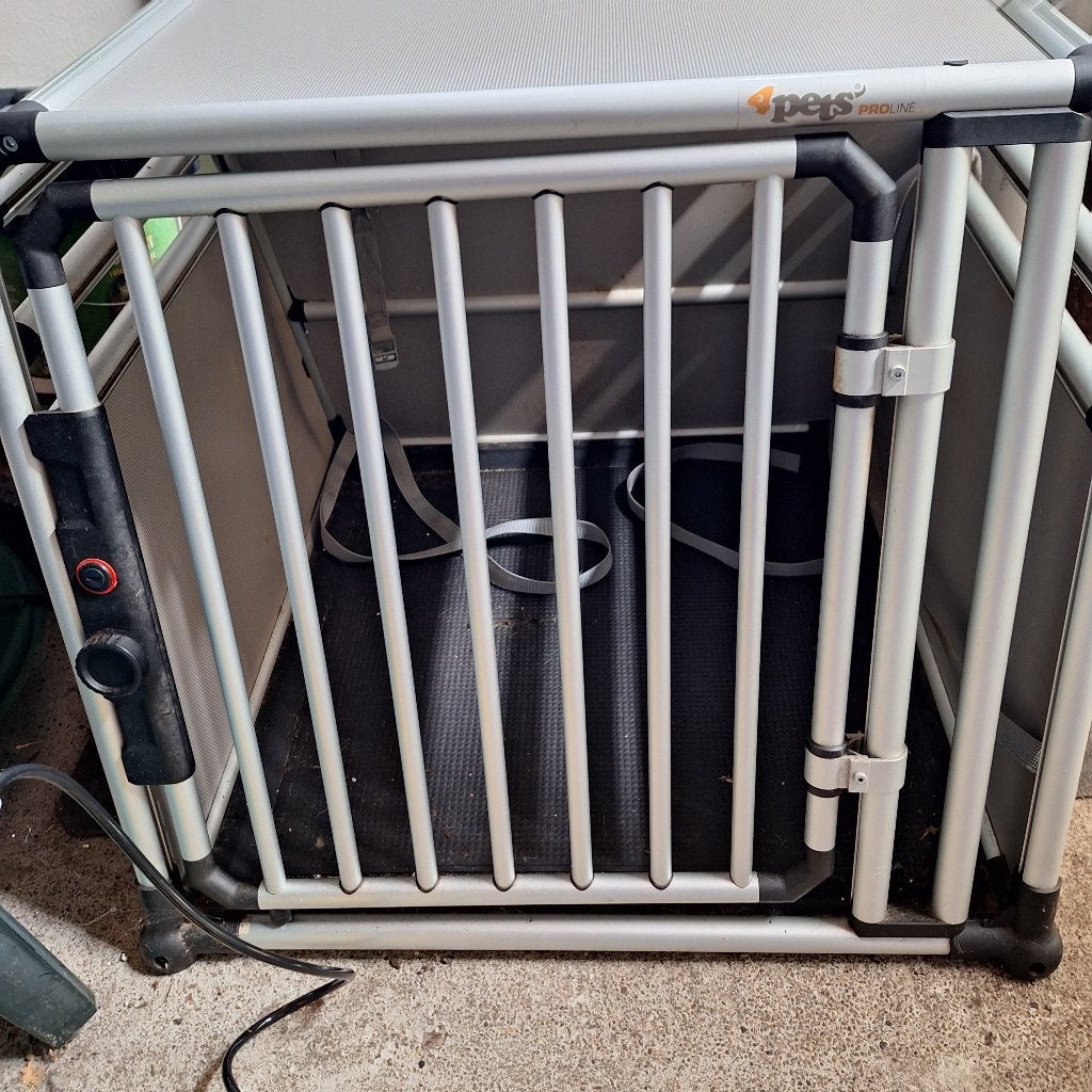 auto bench voor grote honden, Ophalen, Zo goed als nieuw
