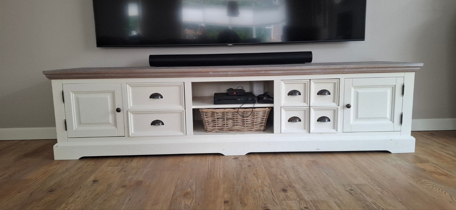Landelijk TV-meubel Fleur wit/vergrijsd grenenhout 220cm, Ophalen, Gebruikt, Landelijk, 200 cm of meer