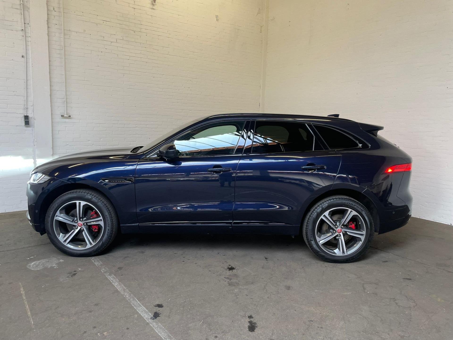 Jaguar F-PACE 3.0 S/C S AWD 35t 381pk R Sport Groot navi|Pan, Auto's, Automaat, Dealer onderhouden, Gebruikt, Euro 6