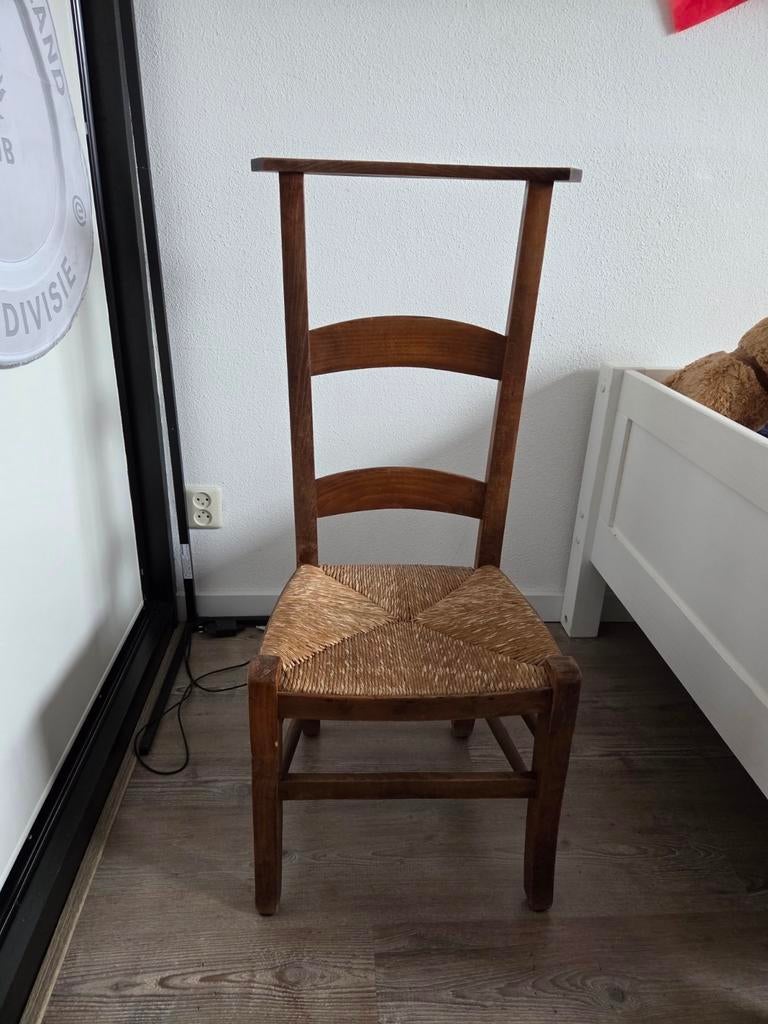Biechtstoel / bidstoel met rieten zitting, Antiek en Kunst, Antiek | Meubels | Stoelen en Banken, Ophalen