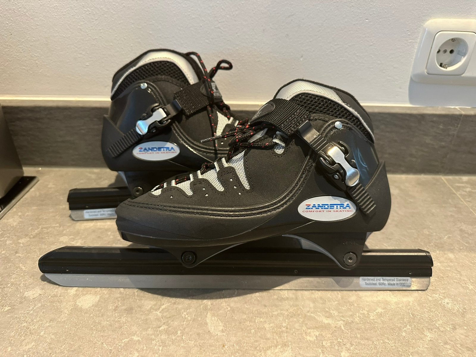 Zandstra VING FAST 1250 schaatsen / combinoren maat 38, Sport en Fitness, Ophalen of Verzenden, Zo goed als nieuw, Combinoren