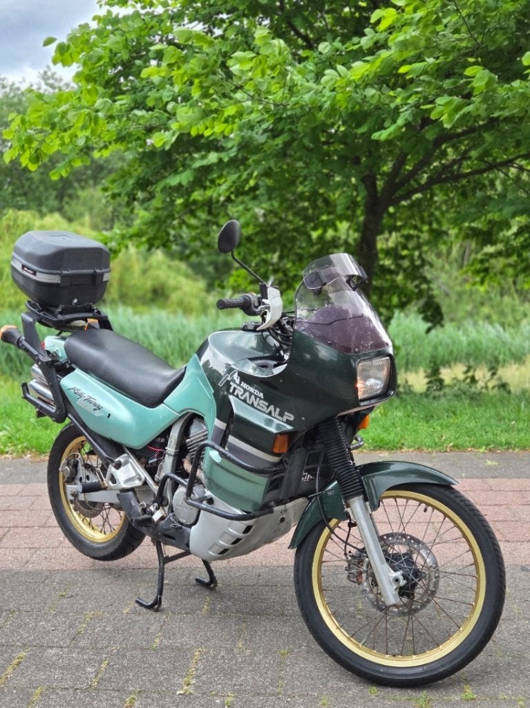 Honda XL600V Transalp, 1991, klassieker compleet aangepakt, Motoren, Motoren | Honda, 2 cilinders, Occasion, Bedrijf, Meer dan 35 kW