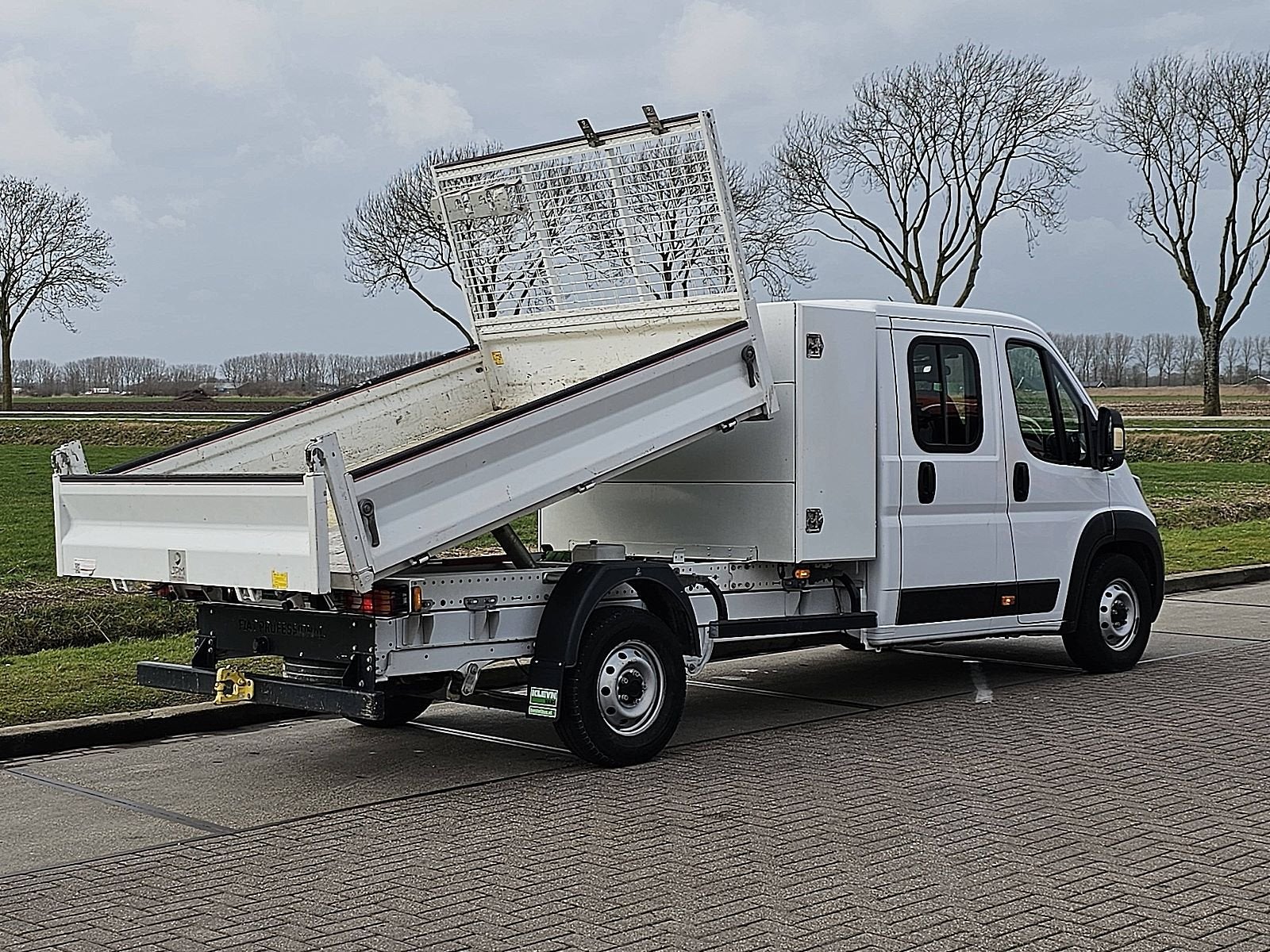 FIAT DUCATO 2.2 dub.cab kipper euro6, Gebruikt, Euro 6, 179 pk, 7 stoelen
