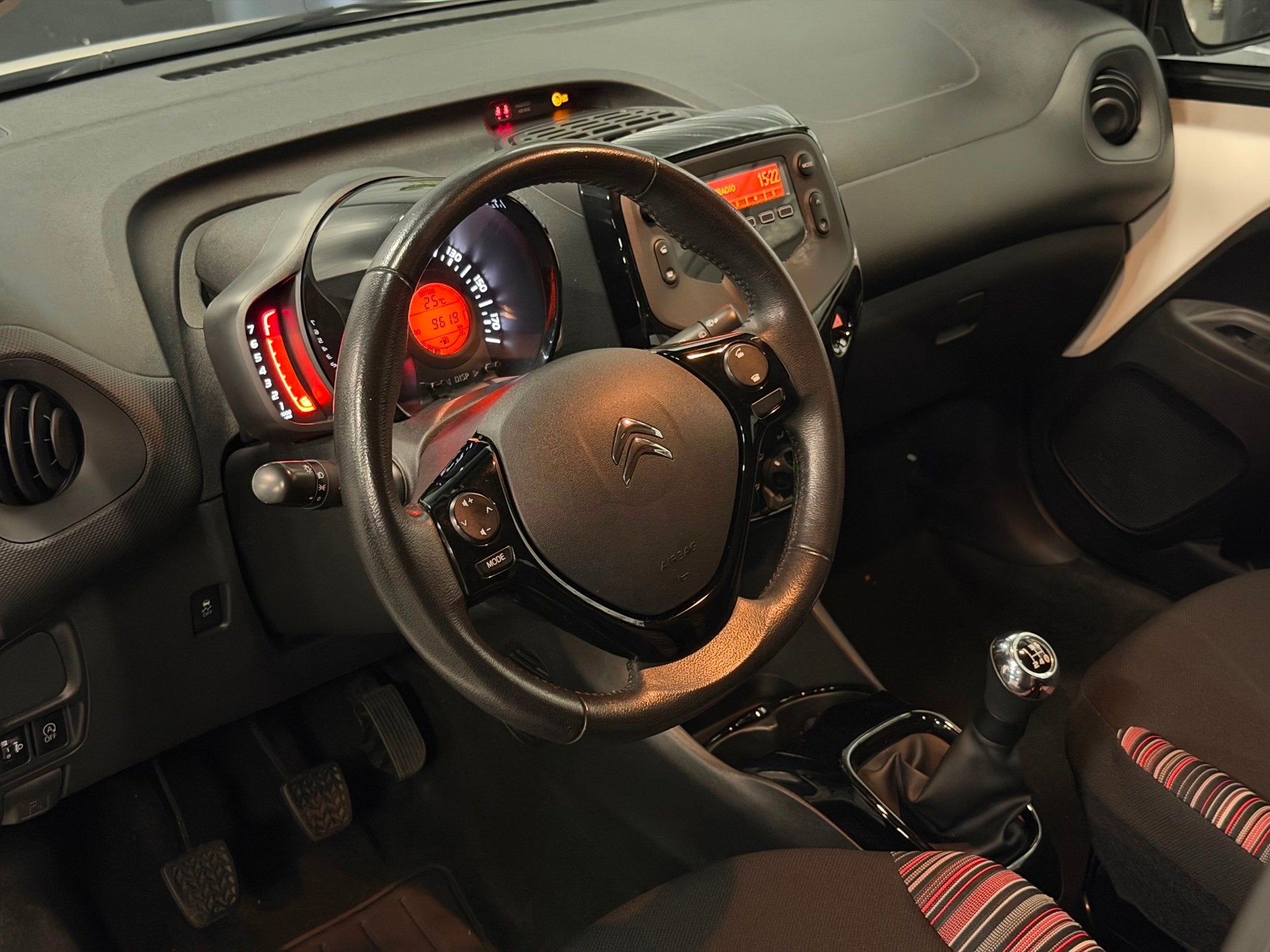 Citroen C1 1.0 VTi Feel LED/AIRCO/CRUISE/ELEK-RAMEN/2E-EIG/D, Auto's, Voorwielaandrijving, Stof, Gebruikt, 4 stoelen