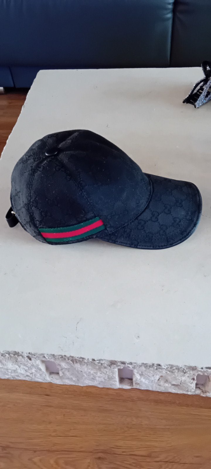 te koop cucci pet limited edition, Kleding | Heren, Ophalen