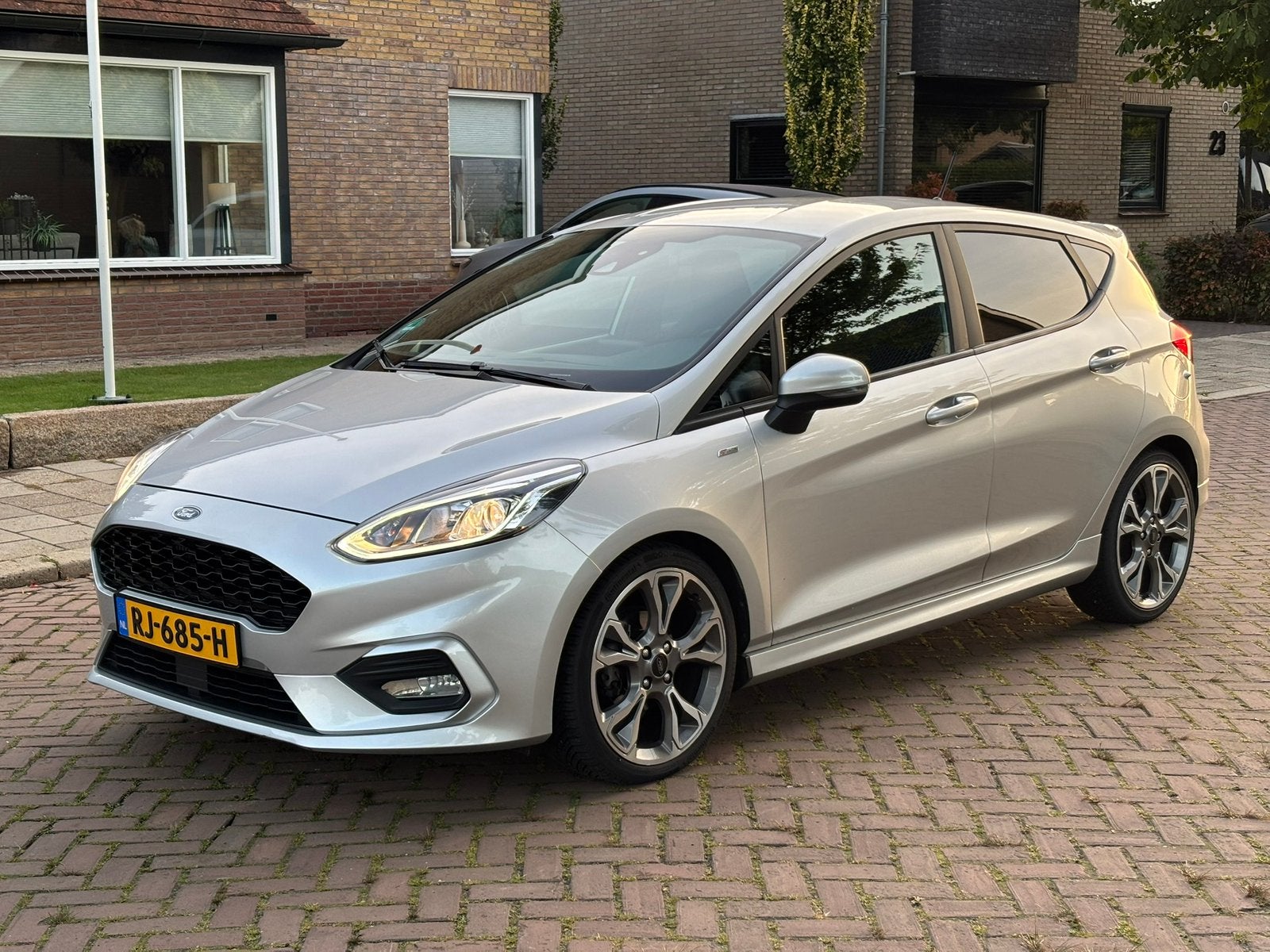 Ford Fiësta 1.0 Ecoboost 100 PK 5dr ST-Line, Auto's, Voorwielaandrijving, Dealer onderhouden, 40 €/maand, 23 km/l