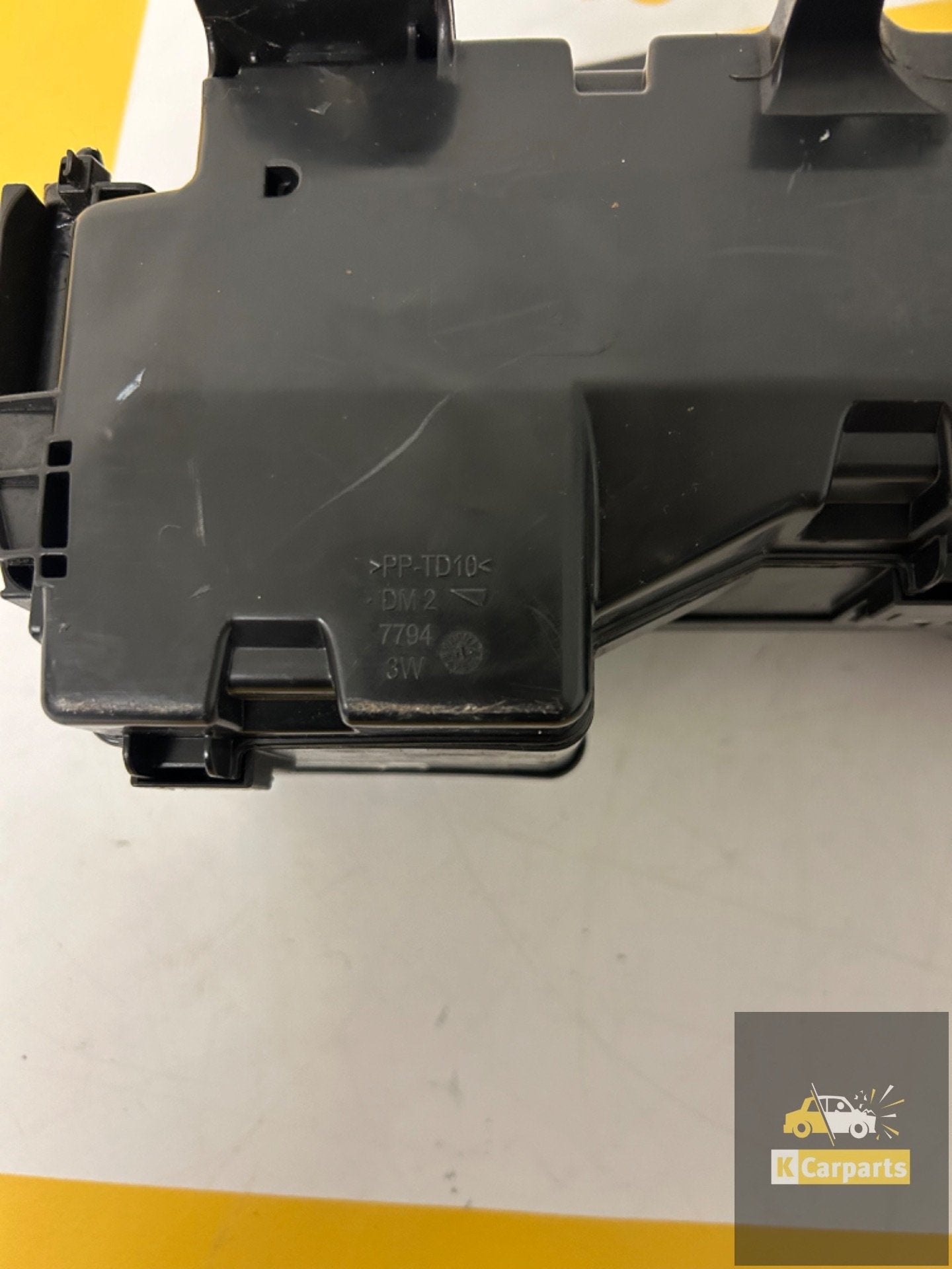 Zekeringkast Toyota AYGO Peugeot 108 Citro n c1 DM27794, Auto-onderdelen, Info@fabrikant.eu, Fabrikantstraat 1
1000 AA  Amsterdam, NL