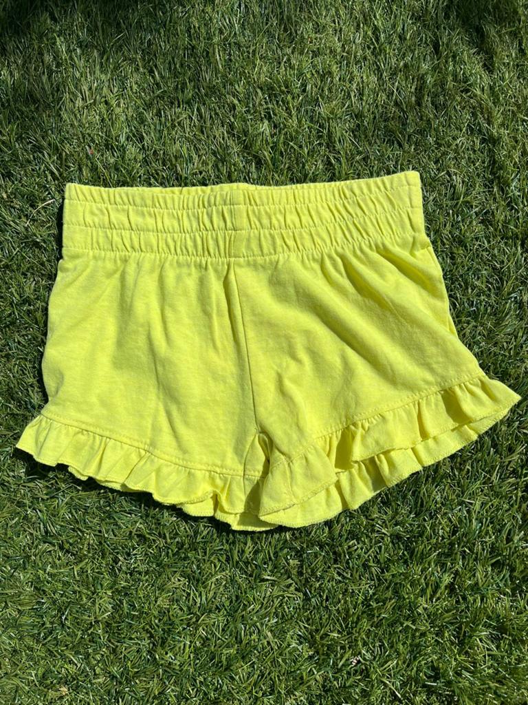 Korte broek 110/116, Kinderen en Baby's, Kinderkleding | Maat 110, Ophalen of Verzenden, Zo goed als nieuw, Meisje, Broek