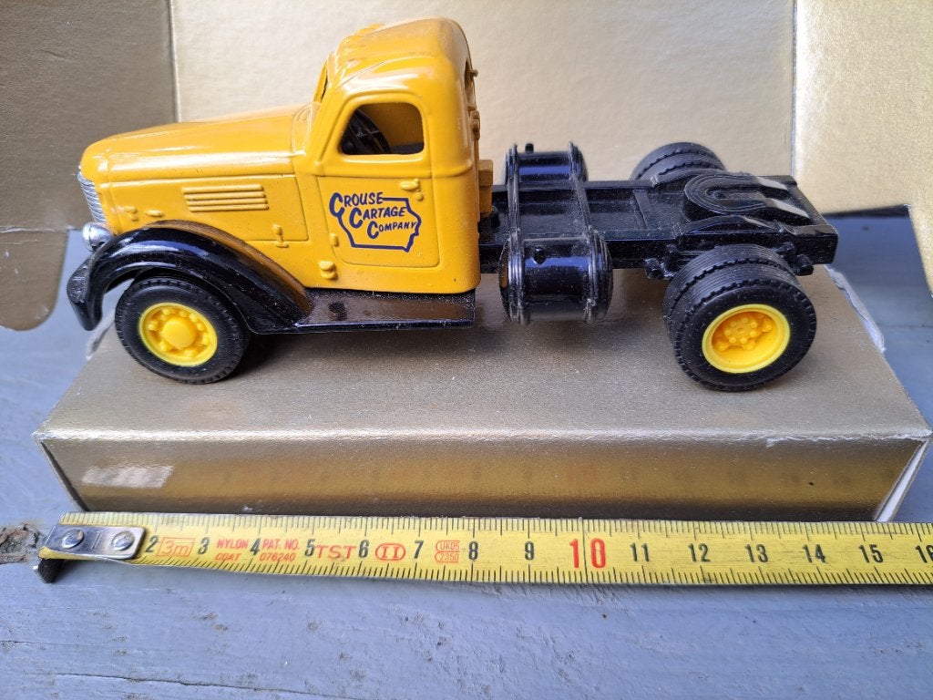 Ertl International KB 12, Ophalen of Verzenden, Zo goed als nieuw, Overige typen, ERTL