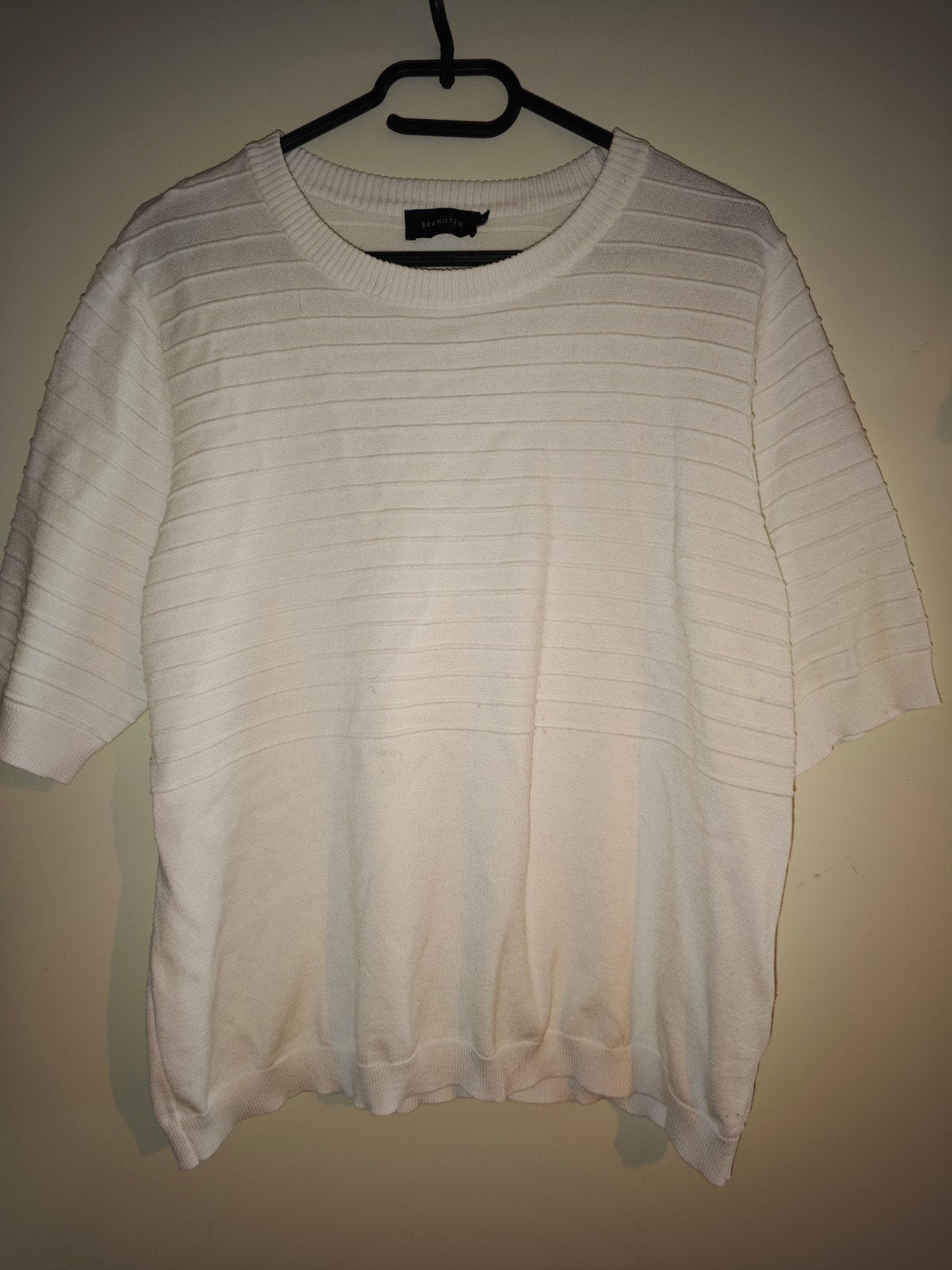 Witte top Brandtex XL korte mouw zomer trui truitje
Viscose, Ophalen of Verzenden, Zo goed als nieuw, Maat 46/48 (XL) of groter