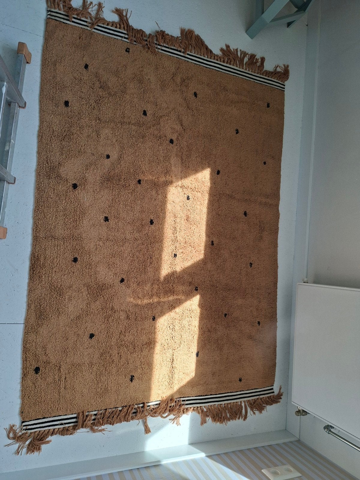vloerkleed tapis petit bruin stippen 1.20x1.70, Ophalen, Gebruikt, Kleed of Kussen