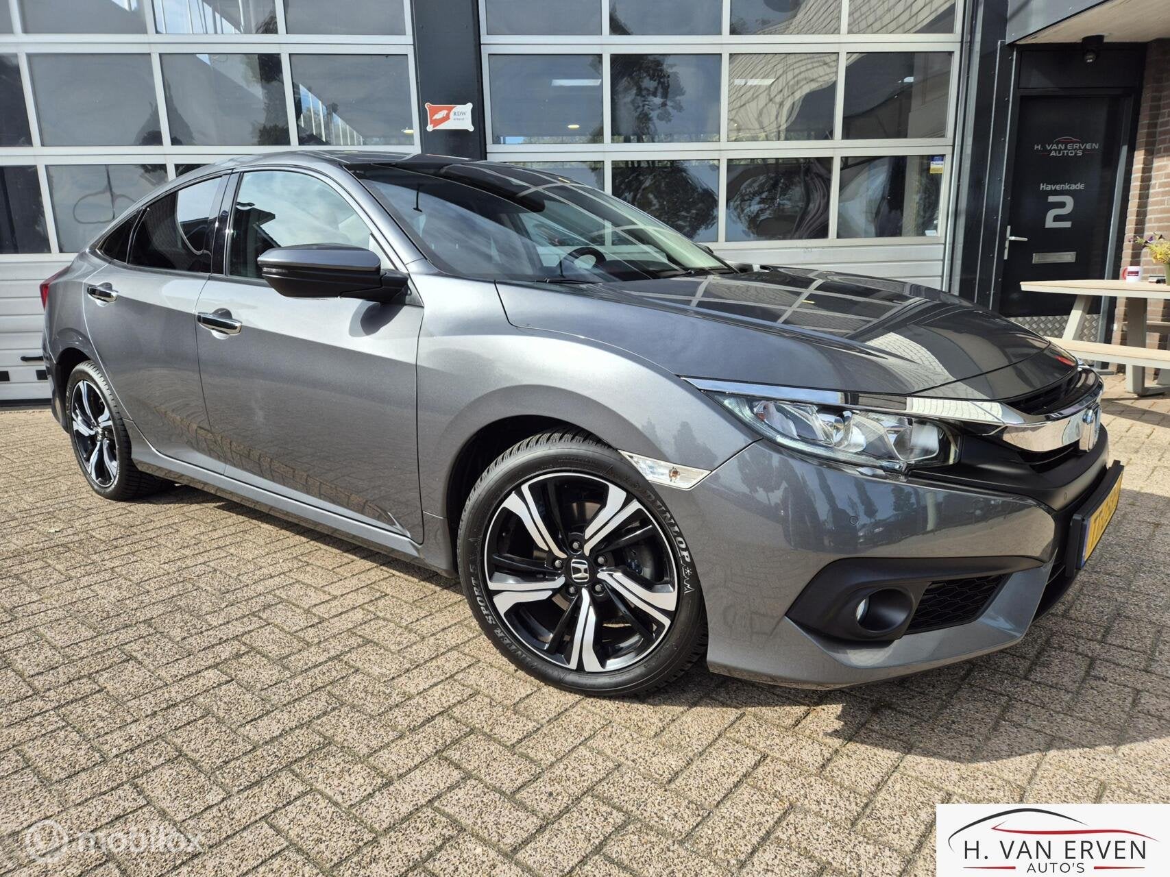 Honda Civic 1.5 i-VTEC Elegance 69000KM NAP!, 1498 cc, Euro 6, 4 cilinders, Origineel Nederlands