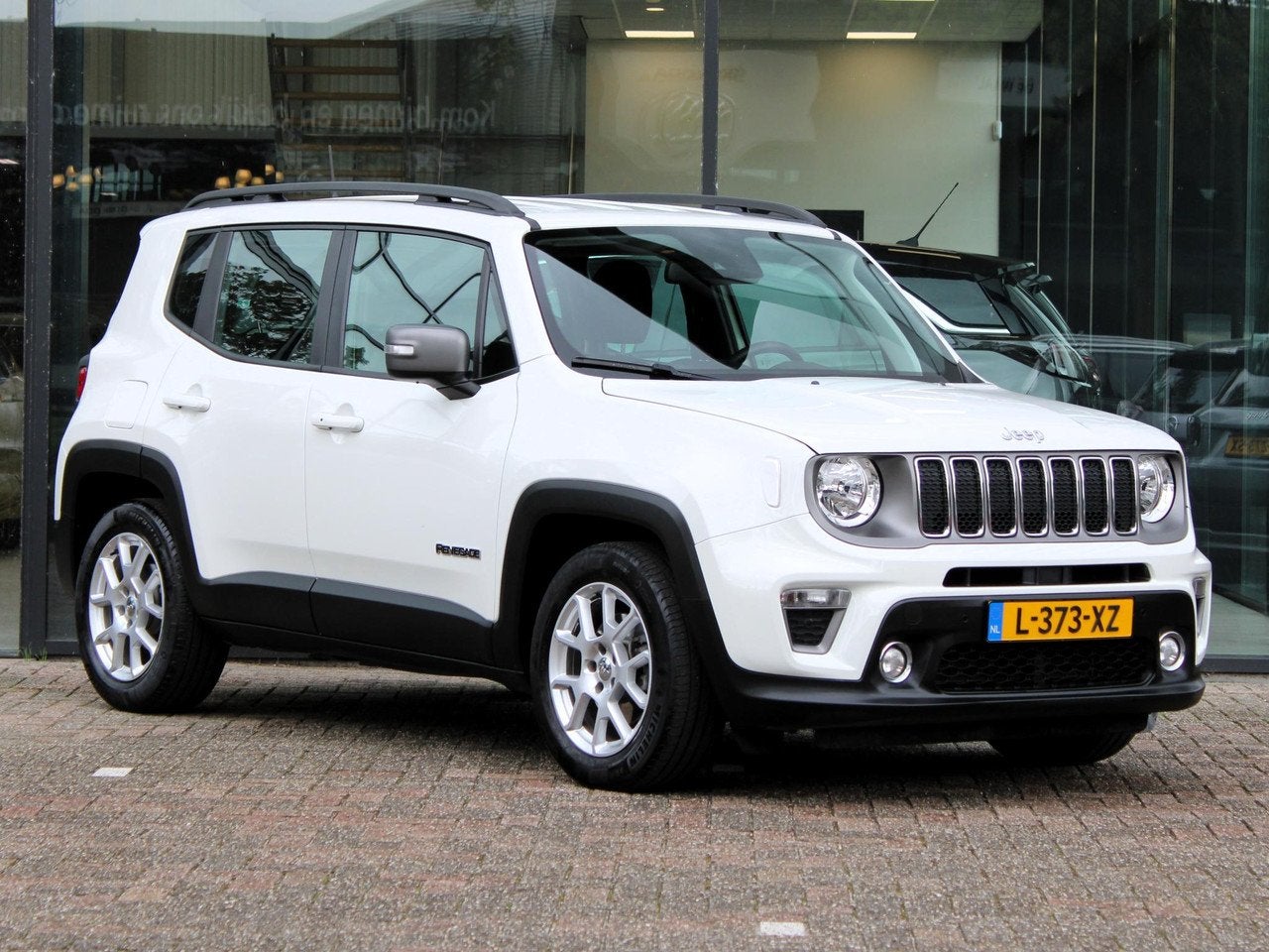 Jeep Renegade 1.3T DDCT Limited Automaat | Apple Carplay / C, Auto's, Jeep, Gebruikt, 1295 kg, 4 cilinders, 150 pk