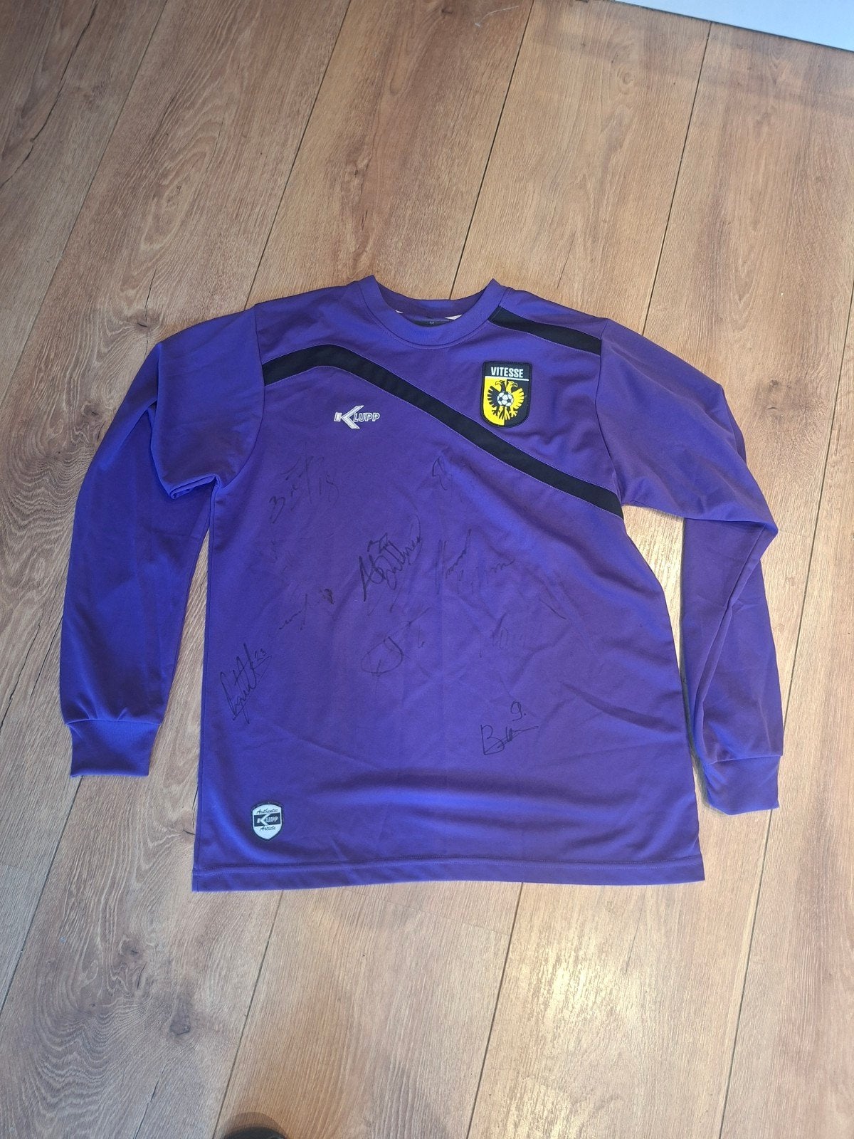 Vitesse gesigneerd shirt lange mouwen paars maat M, Maat 48/50 (M), Paars, Klupp, Ophalen of Verzenden
