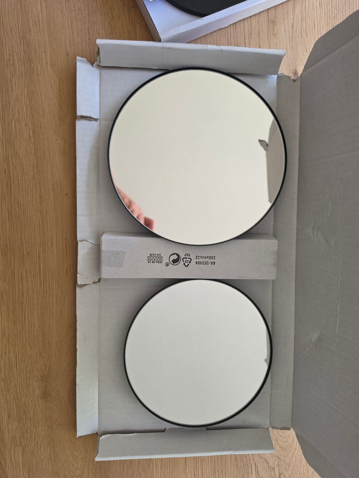 IKEA PLOMBO Spiegels 2  Sets van 2 (nieuw in doos), Antiek en Kunst, Ophalen of Verzenden, Rond, Minder dan 50 cm, Minder dan 100 cm