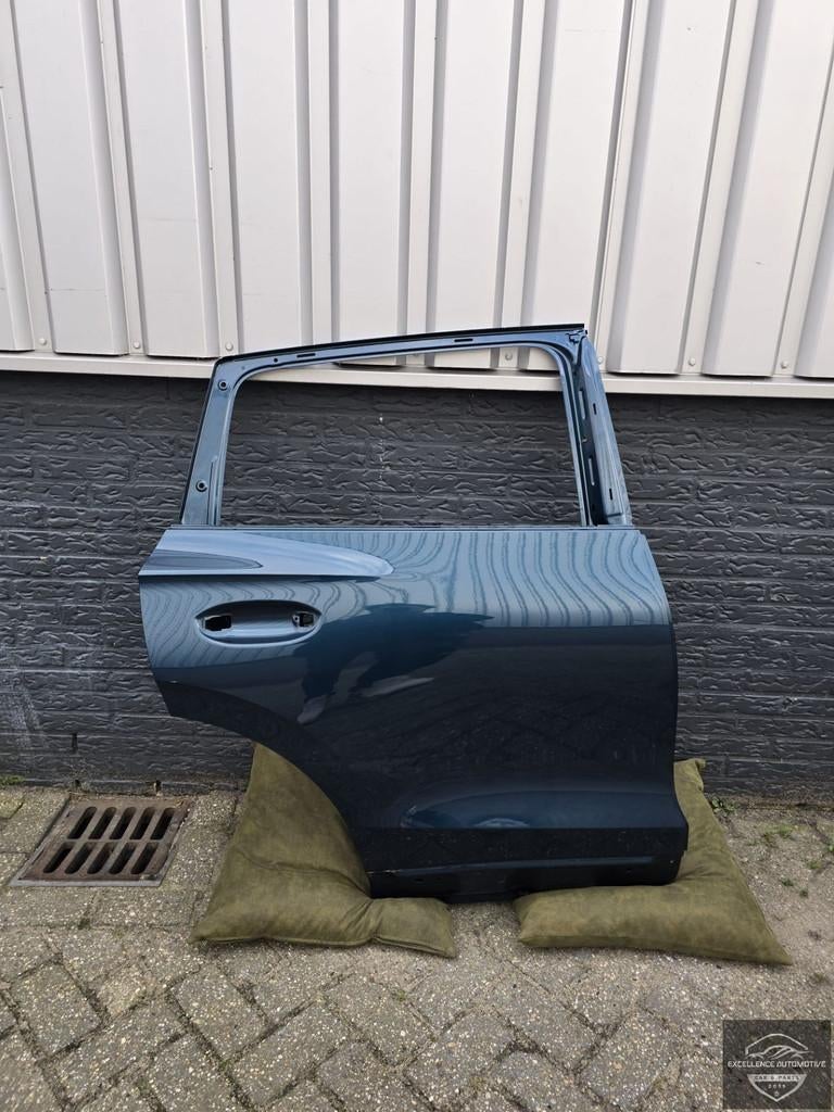 VW Tiguan 571 2024+ Portier Deur Rechts Achter 571833312B Or, Gebruikt, Volkswagen AG, Achter, Berliner Ring 2
38440  Wolfsburg, DE