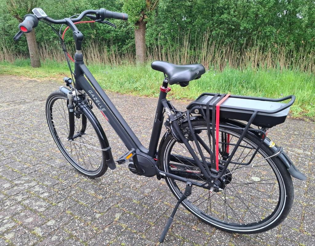 Zeer nette Gazelle E-bike,Bosch middenmotor,3300 kilometer✅️, Fietsen en Brommers, Versnellingen, Zo goed als nieuw, Gazelle, 56 cm of meer
