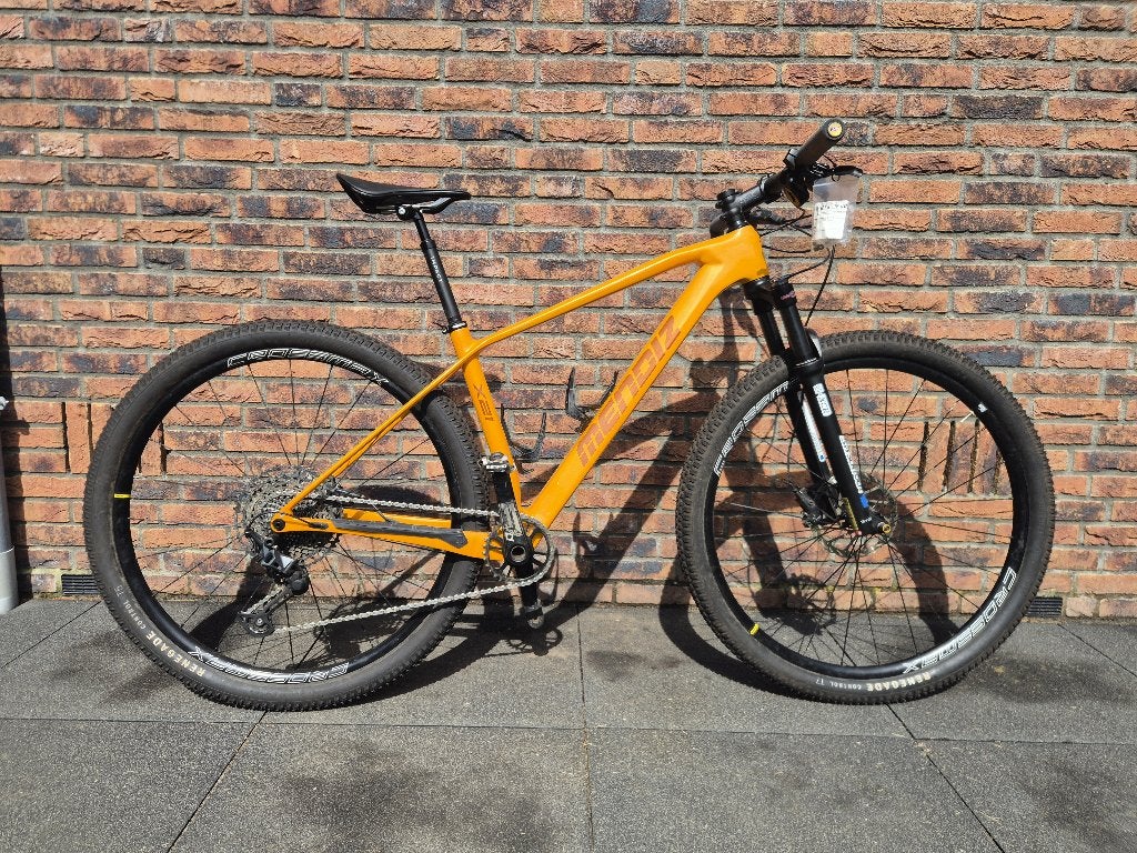 Mendiz X21 SLX Suntour carbon – maat M, Fietsen en Brommers, Hardtail, Heren, 49 tot 53 cm, Zo goed als nieuw