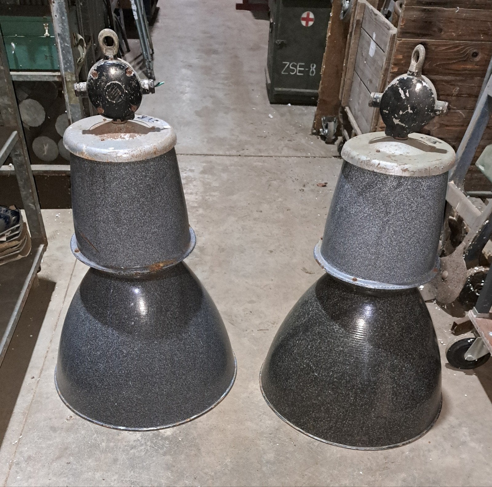 lamp lampen geëmailleerde fabriekslampen, Ophalen