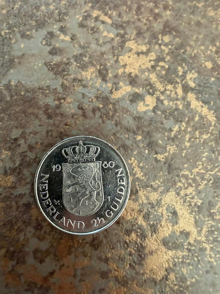 2,5gulden. 1980 dubbele kop Juliana+Beatrix, Ophalen of Verzenden, 5 gulden