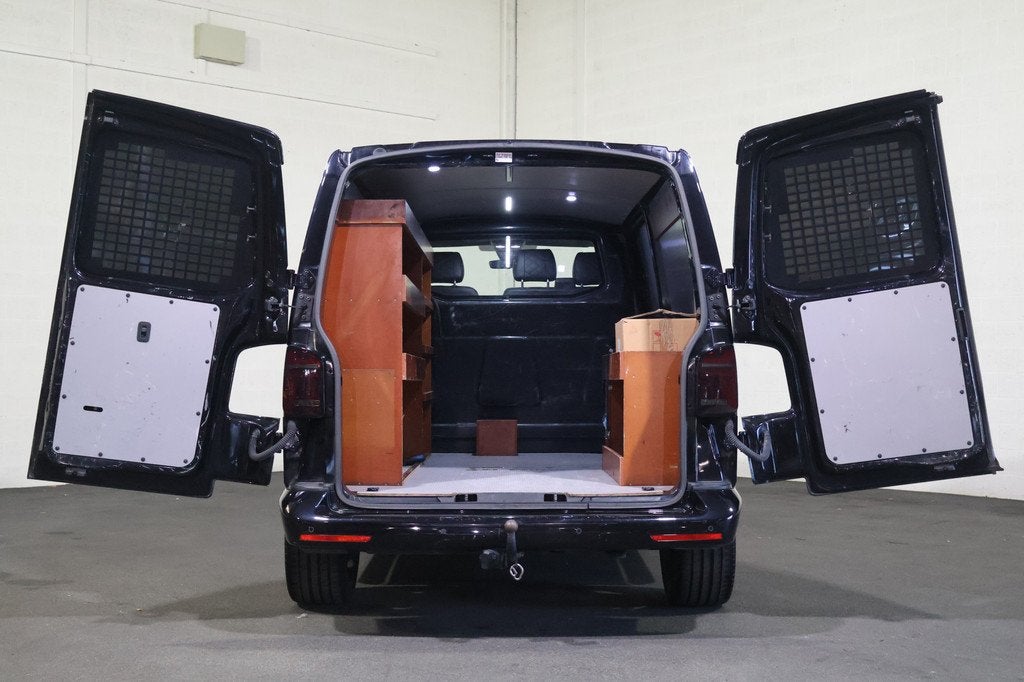 Volkswagen Transporter 2.0 TDI 150pk Bulli Black Edition Lee, Gebruikt, Euro 6, 4 cilinders, 150 pk