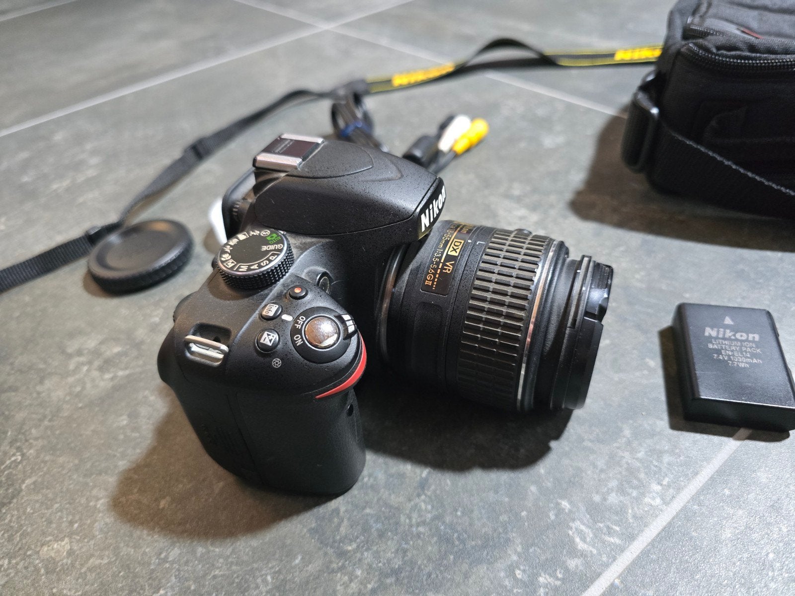 Nikon D3200 Spiegelreflexcamera - Zo goed als nieuw, Ophalen of Verzenden