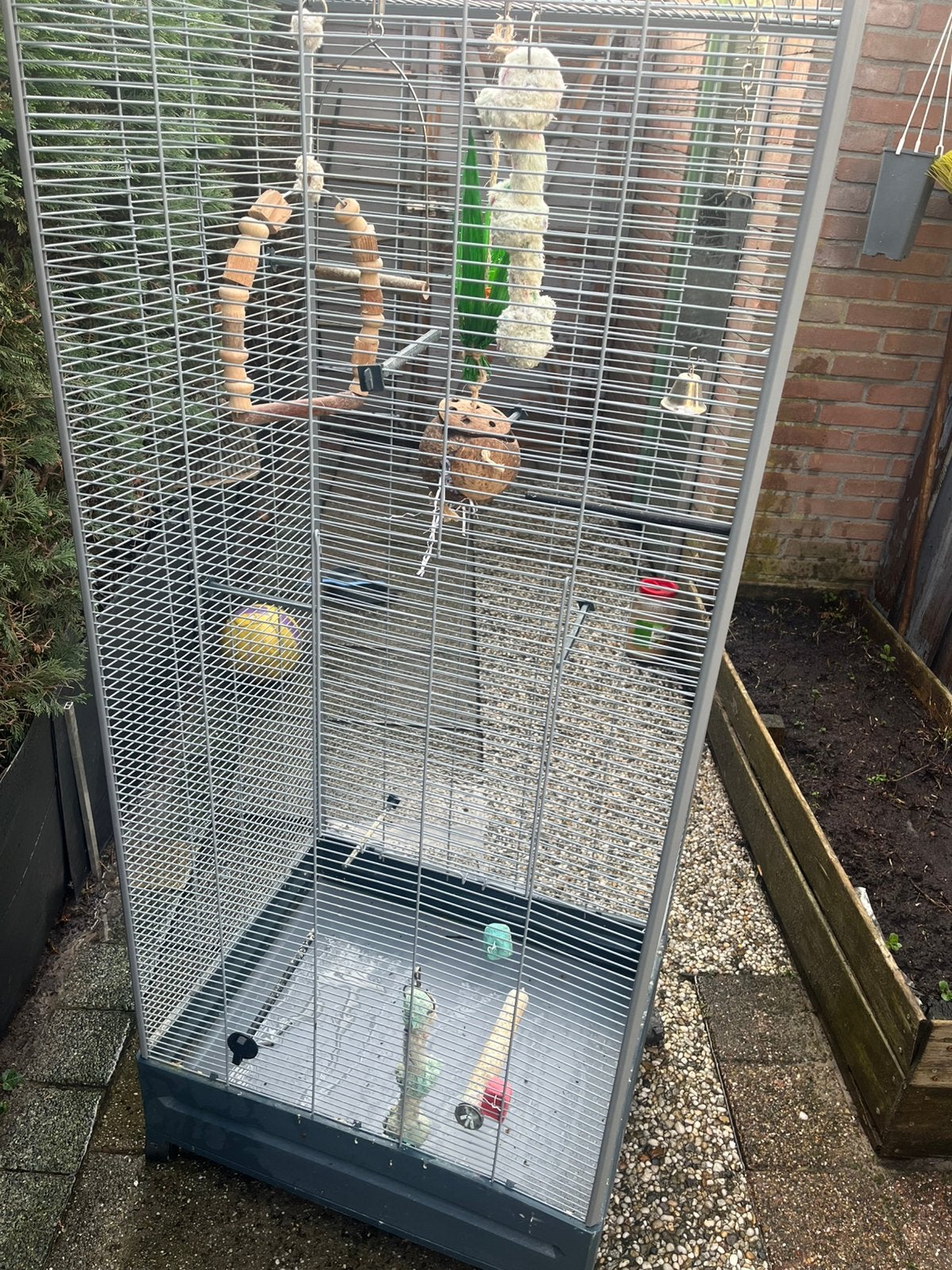 Papegaaien kooi, Dieren en Toebehoren, Vogels | Hokken en Kooien, Ophalen of Verzenden, Zo goed als nieuw, Metaal, Vogelkooi