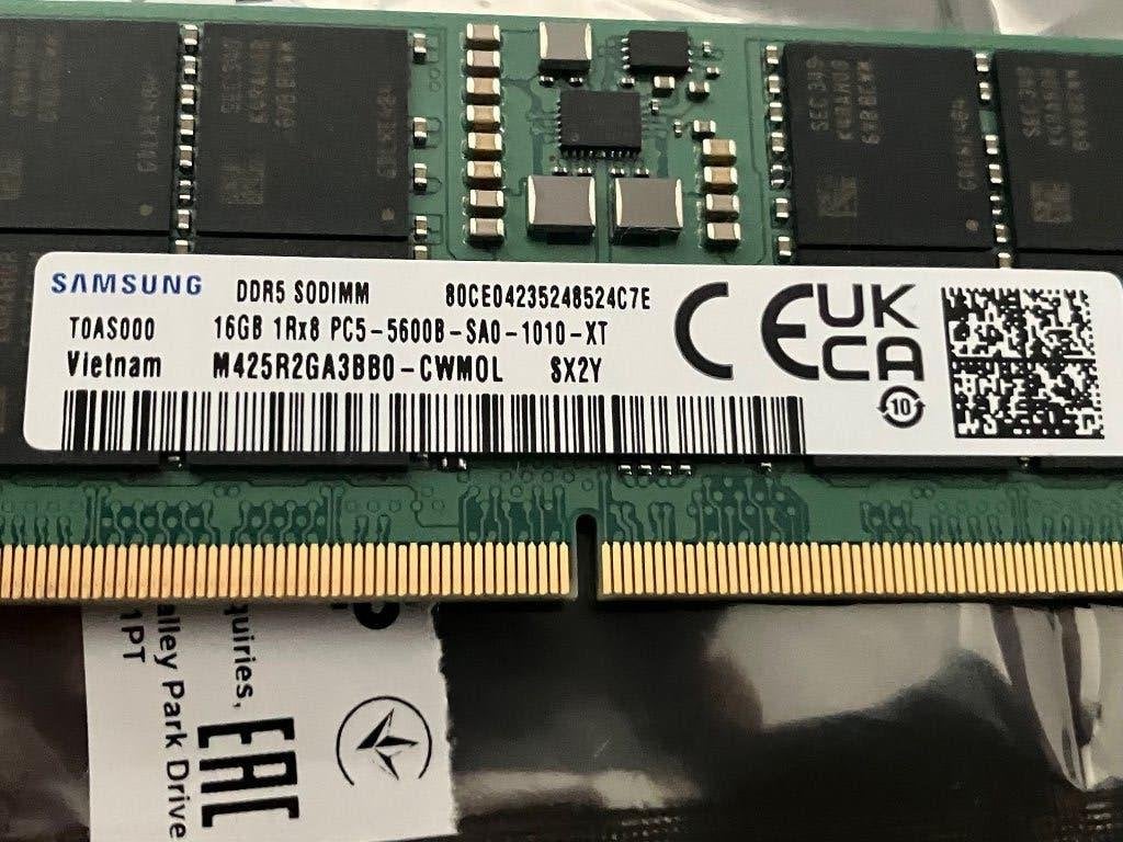 2 x 16GB Samsung DDR5 so dimm geheugen 262Pins, Computers en Software, RAM geheugen, Ophalen of Verzenden, Zo goed als nieuw, 5600Mbps