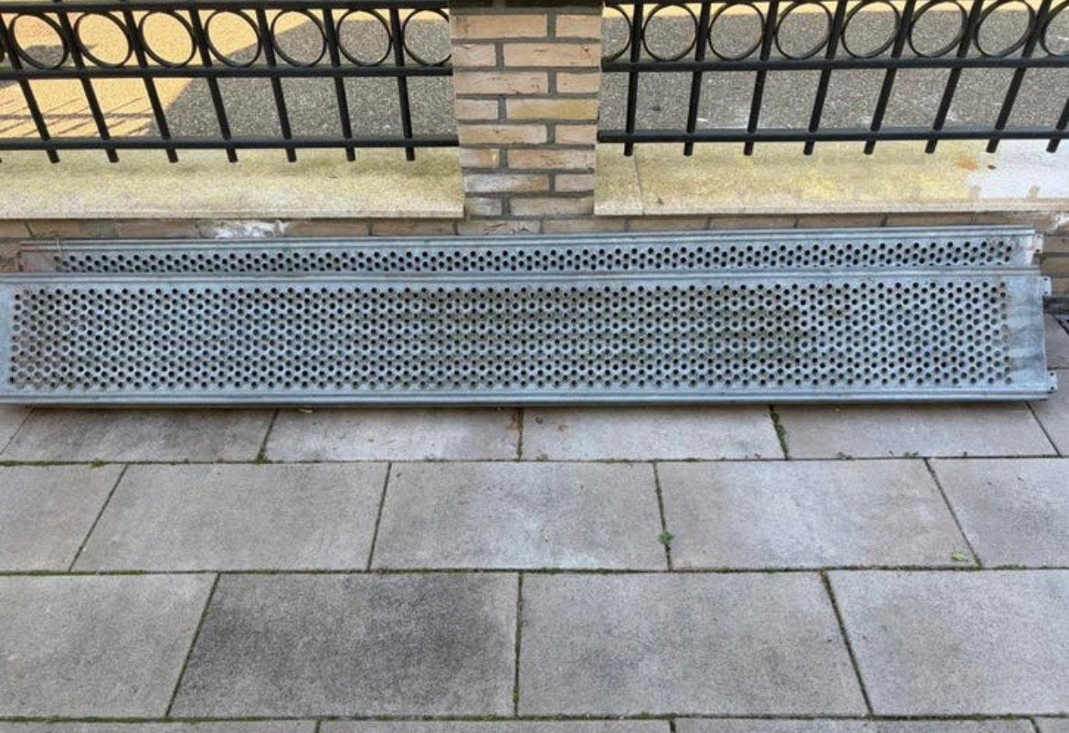 Steiger platen, Doe-het-zelf en Verbouw, Steigers, Ophalen of Verzenden, Zo goed als nieuw, Rolsteiger of Kamersteiger, 5 meter of hoger