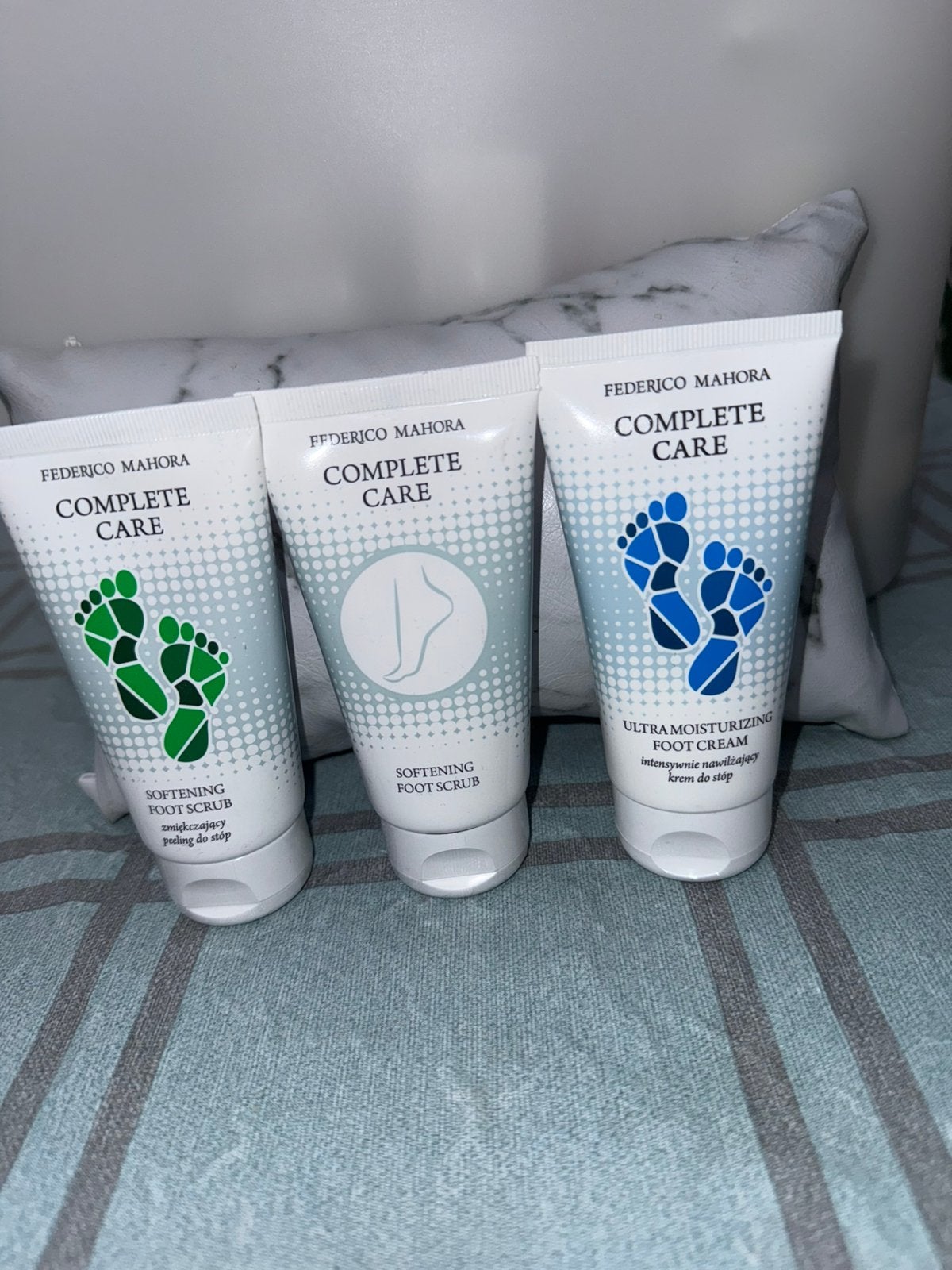 Voetenscrub en creme, Ophalen of Verzenden, Nieuw, Bodylotion, Crème of Olie