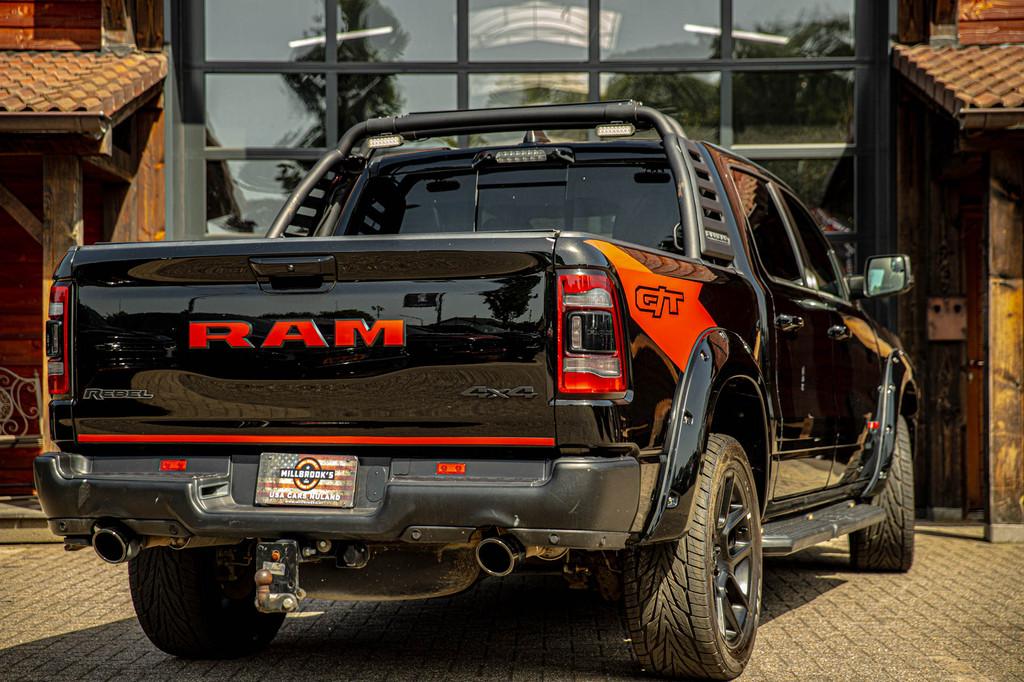 RAM Ram 1500 V8 rebel GT Etorq !UNIEK! | 1700 km rijbereik |, Auto's, Gebruikt, 5654 cc, 402 pk, Zwart
