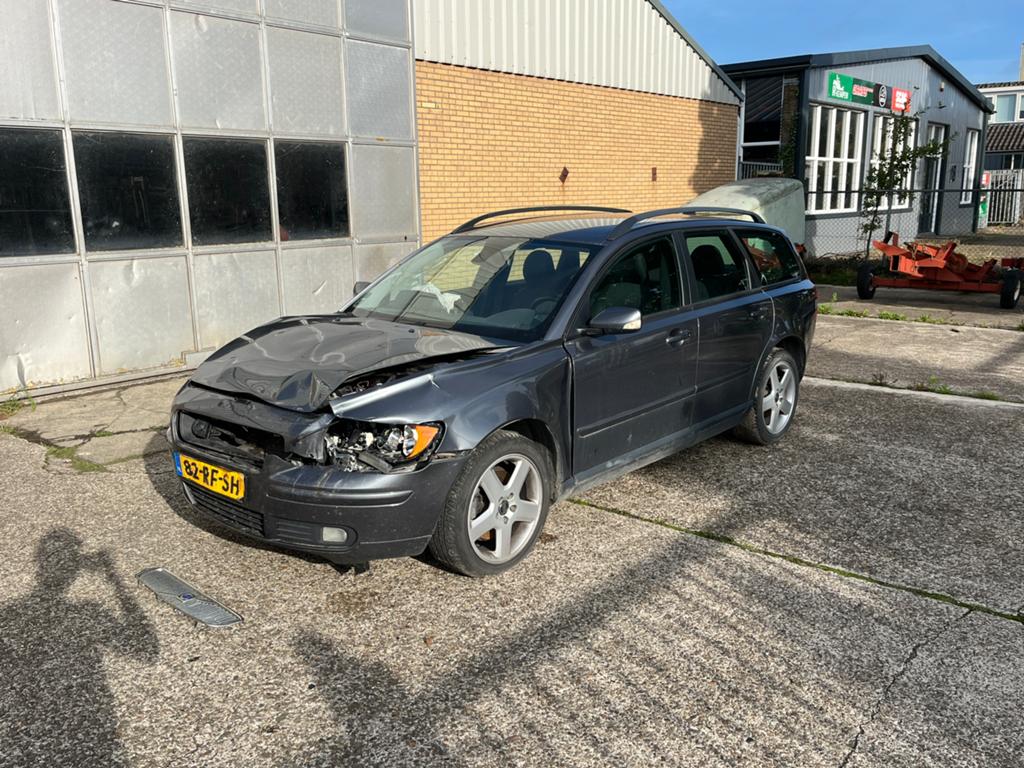 Volvo v5 2,4i, Ophalen of Verzenden, Nieuw, Volvo