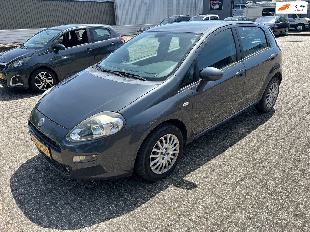 Fiat Punto Evo 1.2 Pop airco, Voorwielaandrijving, Stof, 4 cilinders, 400 kg