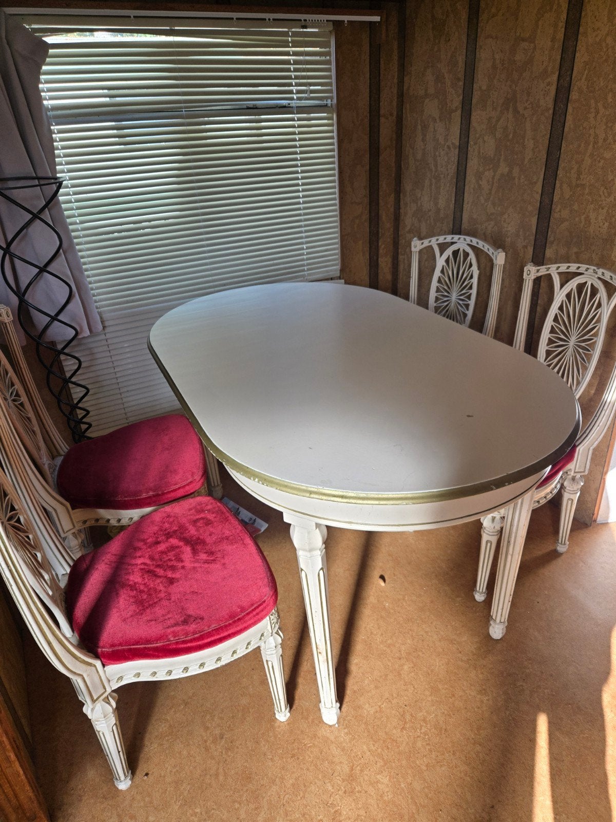 Zware Barok Eethoek met Tafel en 4 Stoelen, Huis en Inrichting, Ophalen, Gebruikt, Barok, Vier personen