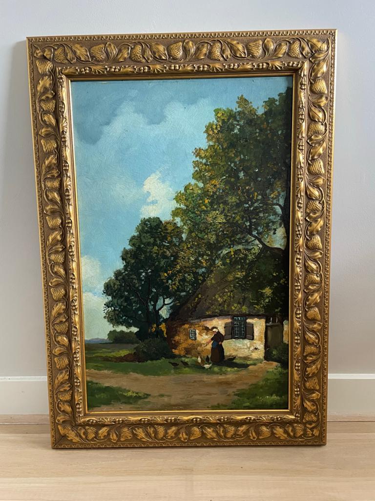 Olieverfschilderij: Vrouw voert kippen bij boerderij, Antiek en Kunst, Ophalen of Verzenden