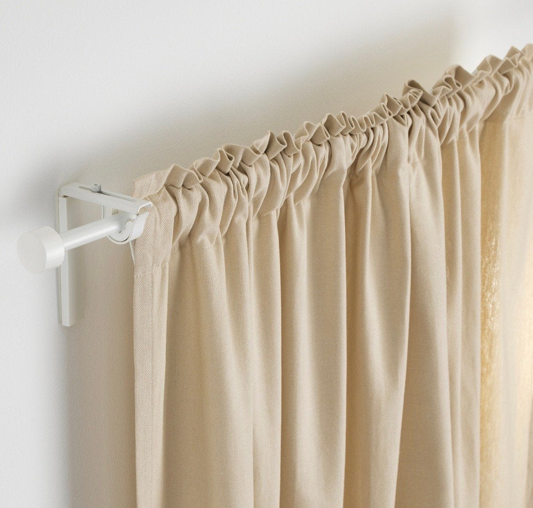 IKEA racka wit 120-200cm met betydlig 2 stuks, Huis en Inrichting, Ophalen, Zo goed als nieuw, Wit, Metaal