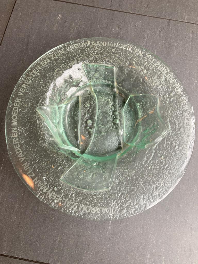 Huwelijksschotel Leerdam 38 cm met Genesis tekst, Ophalen of Verzenden