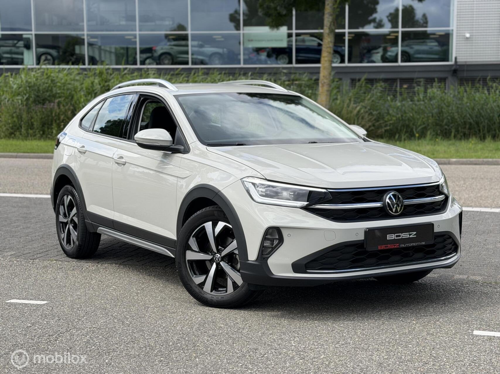 Volkswagen Taigo 1.0 TSI Style DSG LED IQ AMBIENT LANE, Met garantie (alle), Leder en Stof, Bedrijf, Taigo